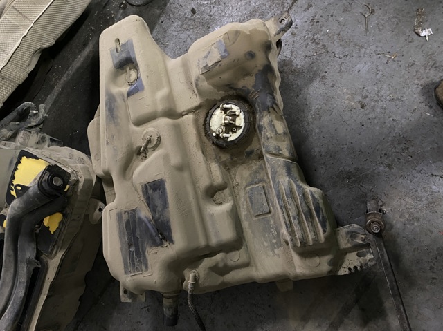 Бак топливный 8200008546 RENAULT