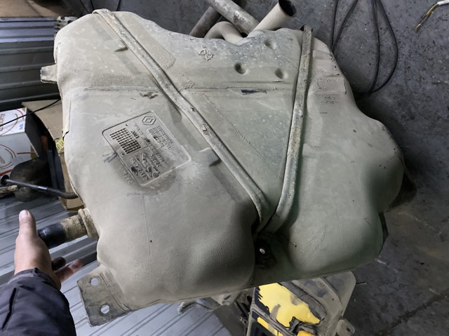 8200008546 RENAULT Бензобак купить в Житомир