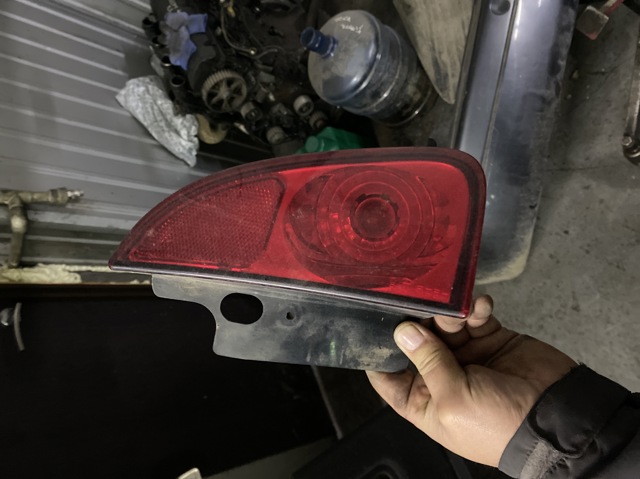 Фонарь заднего бампера, левый 8200027155 RENAULT