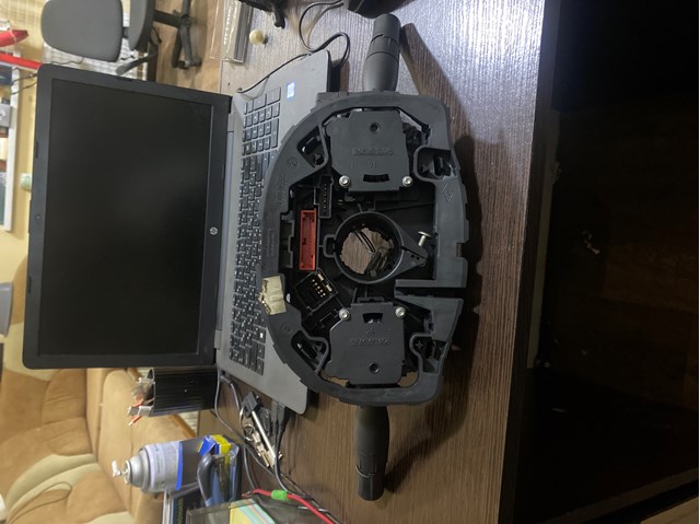 Переключатель подрулевой в сборе 8200213760 RENAULT
