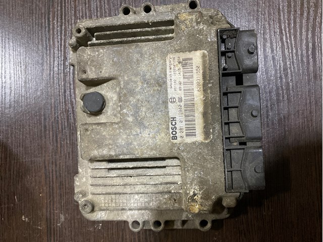 Модуль управления двигателем 8200311550 RENAULT