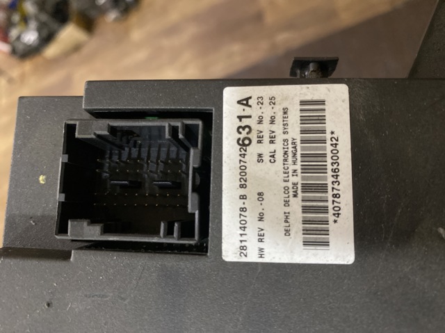 8200742631 RENAULT купить в Харьков