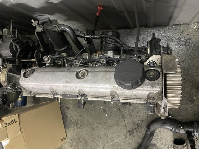 Головка блока в сборе c распредвалами 8251394 VOLVO