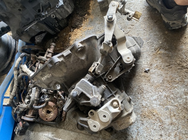 МКПП в сборе 90400209 OPEL