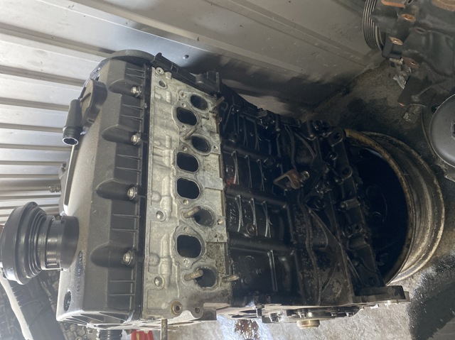 Двигатель в сборе BXE VAG