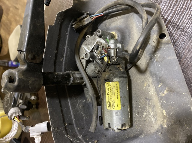 YC1517W400BF FORD купить в Каменское