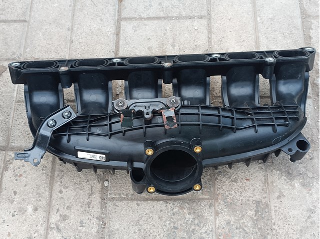 Впускной коллектор 11617564679 BMW