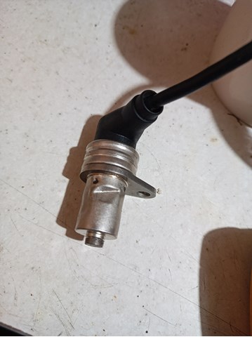 12141726548 BMW Датчик распредвала купить в Ужгород