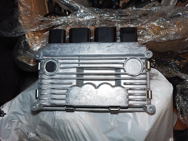 ЭБУ рулевого колеса 32436790096 BMW