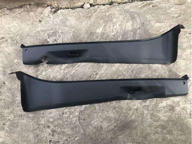 51767269998 BMW Уплотнитель крыла купить в Днепр