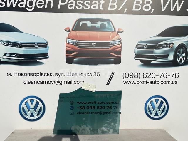 Окно задней двери 3G9845026A VAG