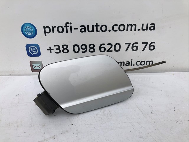 Дверка бензобака 561809857L VAG