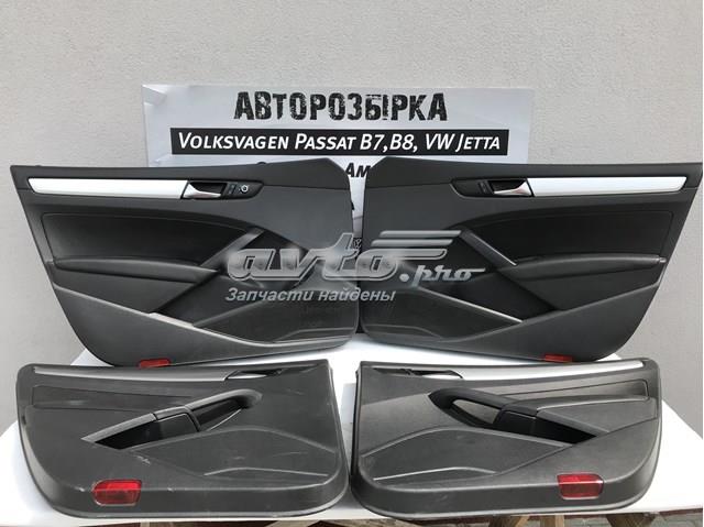 Обшивка-облицовка задней двери, правой, внутренняя 561867211 VAG