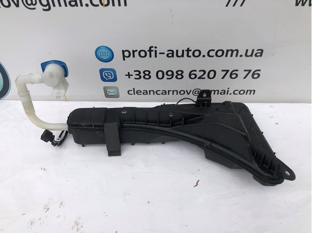 Бачок омывателя стекла Фольксваген Тигуан 2