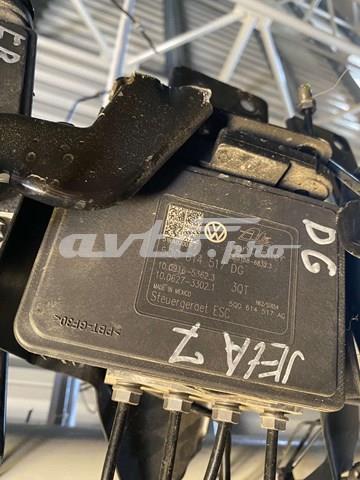 Блок управления ABS 5Q0614517DG VAG
