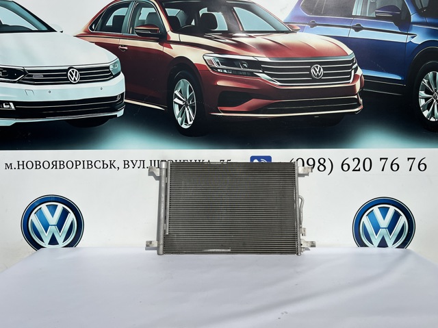 VAG 5QM816411B Радиатор кондиционера в наличии Украина