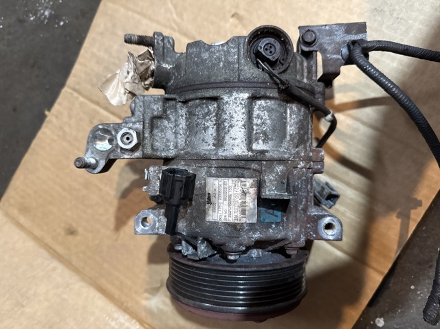Компрессор кондиционера 92600JK21A NISSAN