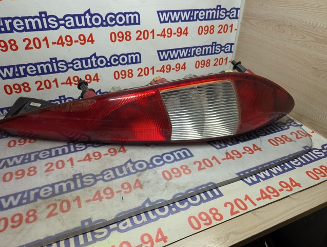Задний правый стоп 1S7113404C FORD