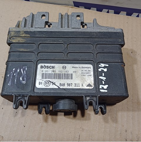 ЭБУ двигателем 8A0907311K VAG