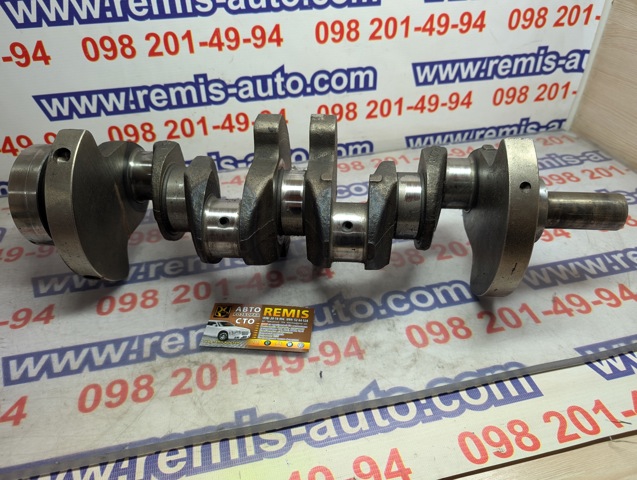Коленвал двигателя A6010313201 MERCEDES