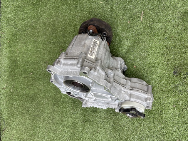 Раздатка (коробка раздаточная) 27108662300 BMW
