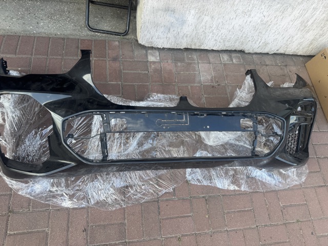 Передний бампер 51118099125 BMW