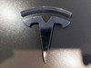 Знак "т" кришки багажника tesla model s, sr 100856-00-a 1016365-00-b 1016365-00-B