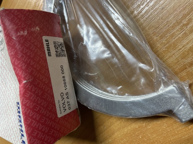 037AS10668000 MAHLE Полукольцо упорное (разбега) коленвала, STD, комплект купить в Чернигов