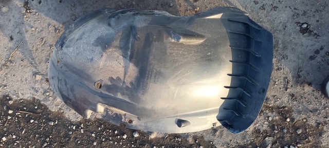 8200508348 RENAULT Подкрылок крыла переднего правый передний купить в Житомир