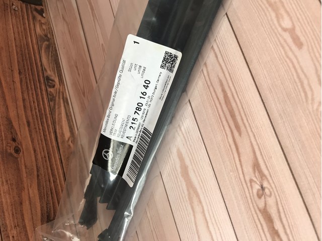 Обивка крыши внутренняя A2157801640 MERCEDES