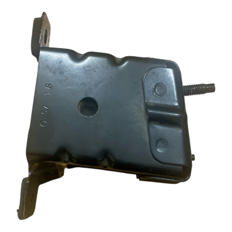 852103NF0A NISSAN Кронштейн усилителя заднего бампера купить в Ровно