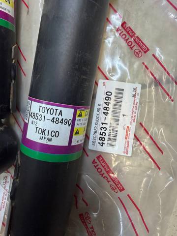 TOYOTA 4853148490 Амортизатор задний правый в наличии Винница