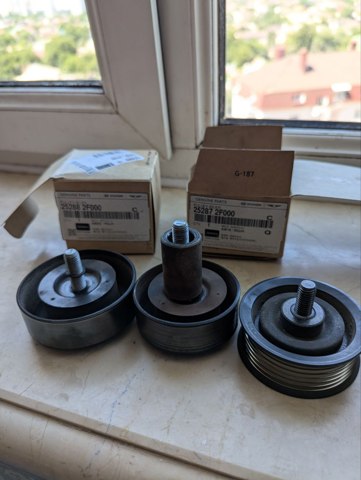 252882F000 HYUNDAI Ролик приводного ремня паразитный купить в Тернополь