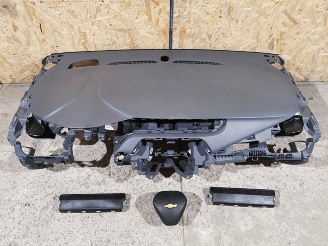 Подушка безопасности (AIRBAG) пассажирская, защиты коленей 42457827 GM
