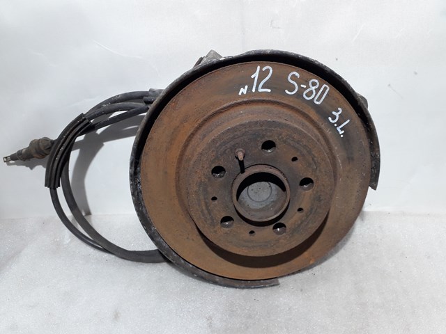 VOLVO 30666556 Цапфа задняя левая в наличии Украина