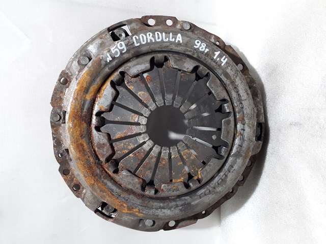 Нажимной диск сцепления 3121012180 TOYOTA