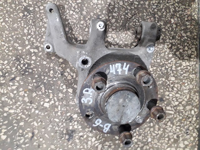 Кулак поворотный правый 3C0505434K VAG