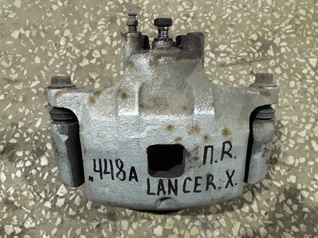 Тормозной суппорт 4605A476 MITSUBISHI