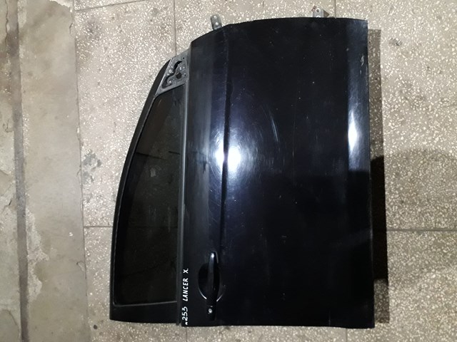 5700A558 MITSUBISHI Дверь передняя правая купить в Украина