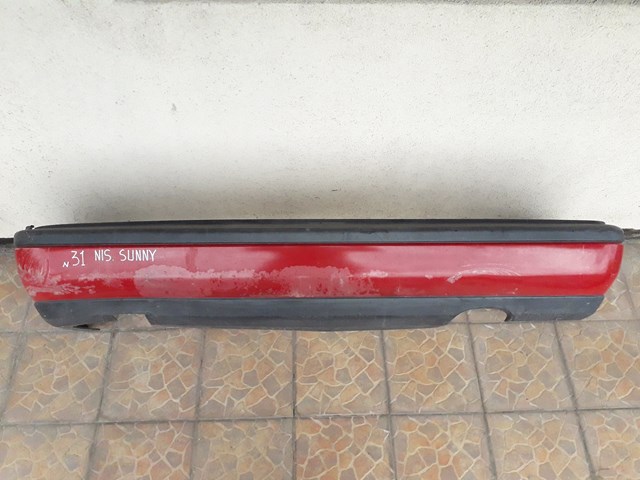 Бампер задний Nissan Sunny 1 B11
