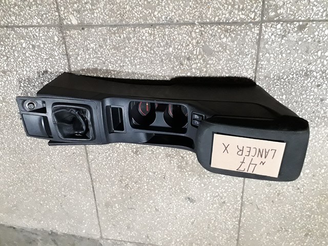 Кнопка обогрева сидения 8610A030 MITSUBISHI