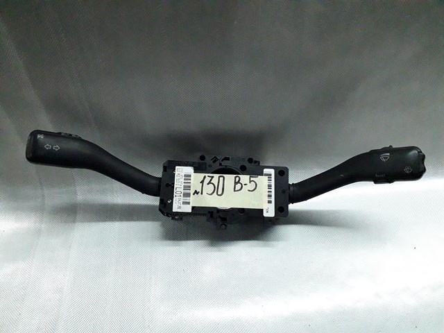 Левый подрулевой переключатель 8L0953513 VAG
