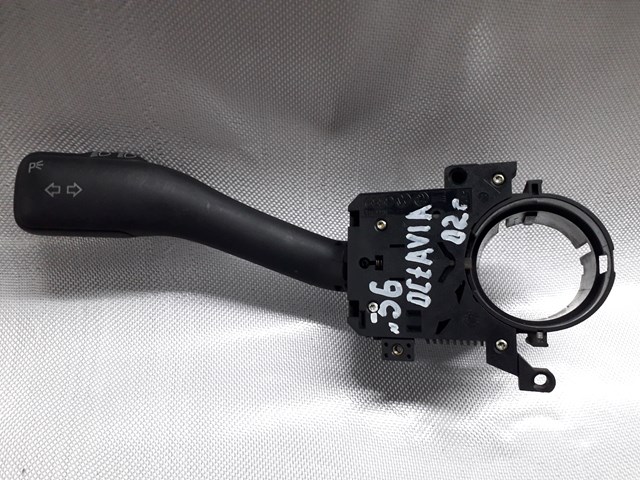 Левый подрулевой переключатель 8L0953513G VAG