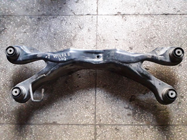 Поперечина задней подвески 90498654 OPEL