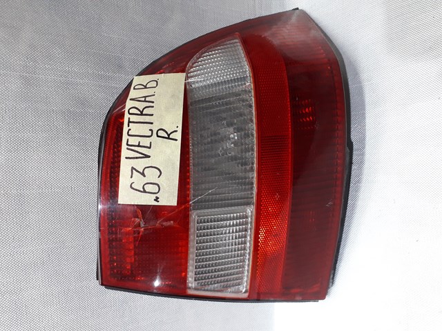 Фонари задние 90512716 OPEL