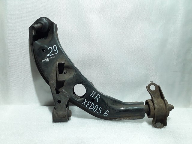 Правый рычаг передней нижней подвески GE4T34300E MAZDA