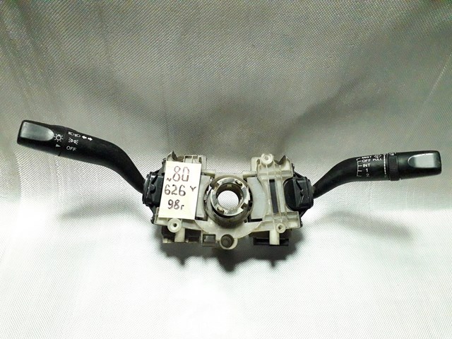 Переключатель подрулевой, правый GE4T66128 MAZDA