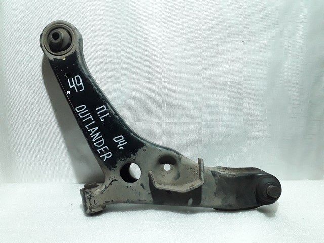 MR 961391 Mitsubishi Рычаг передней подвески нижний левый