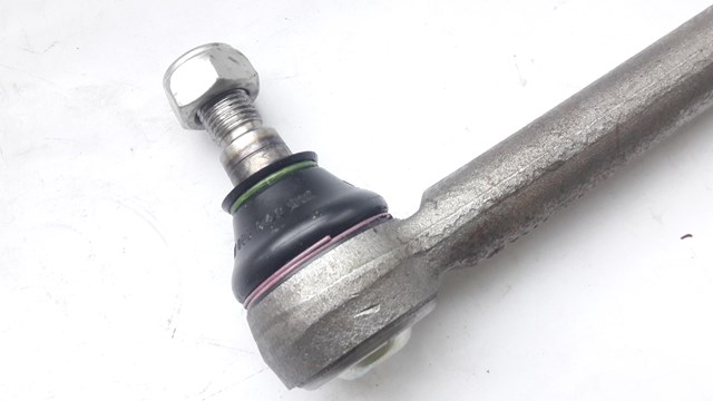 Наконечник продольной рулевой тяги, передний 0004608648 LEMFORDER