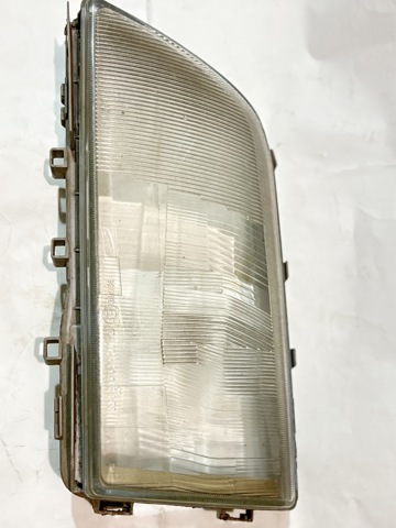 A2028200966 MERCEDES Стекло фары левой купить в Черкассы